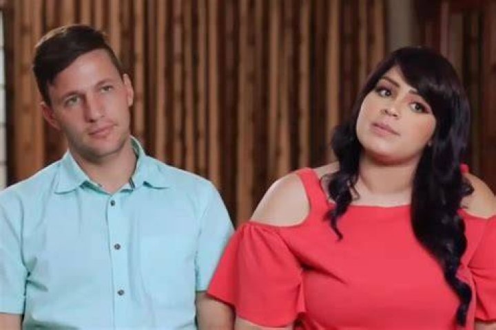 
’90 Day’ : Tiffany and Ronald Tip-Toe Around Reconciling as She Fears ‘Trying Again and Failing’ 
