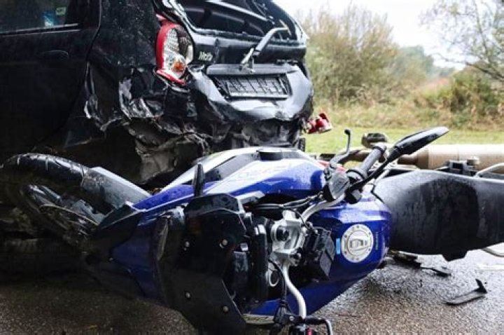 
Aaron Morris Motorcycle Accident Linked To Death Cause: Wife And Family Mourning The Loss! 