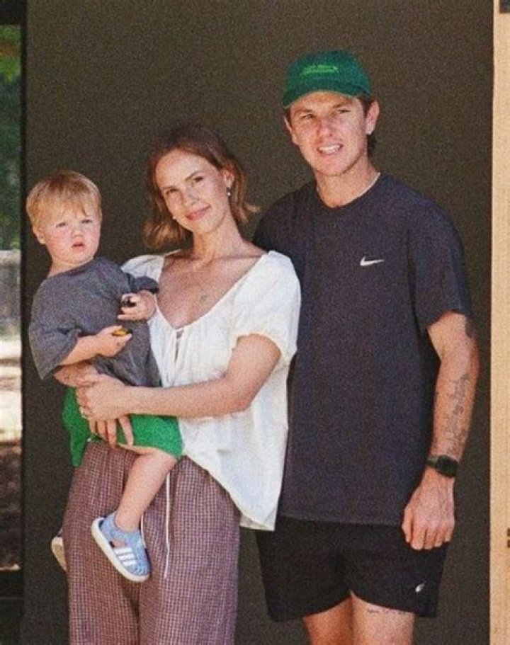 
Adam Zampa Parents Darren And Allison, Wife Harriet Palmer 
