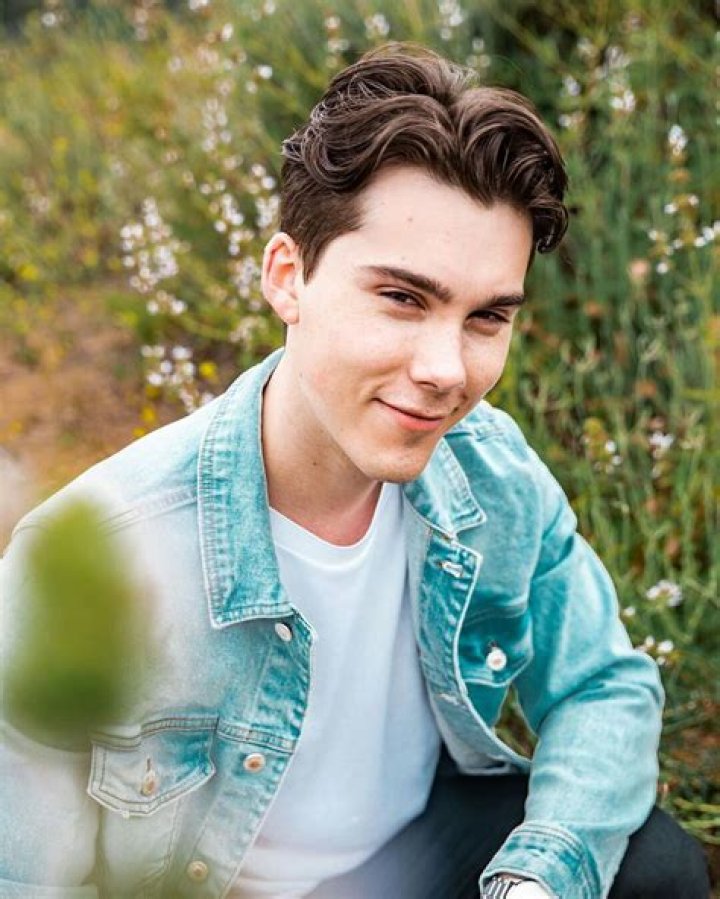 
All About Jeremy Shada (Finn the Human) Age, Height, Girlfriend 