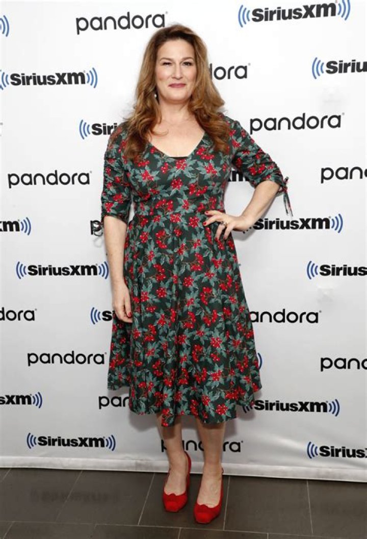 Ana Gasteyer Height, Weight, Net Worth, Age, Birthday, Wikipedia, Who, Instagram, Biography