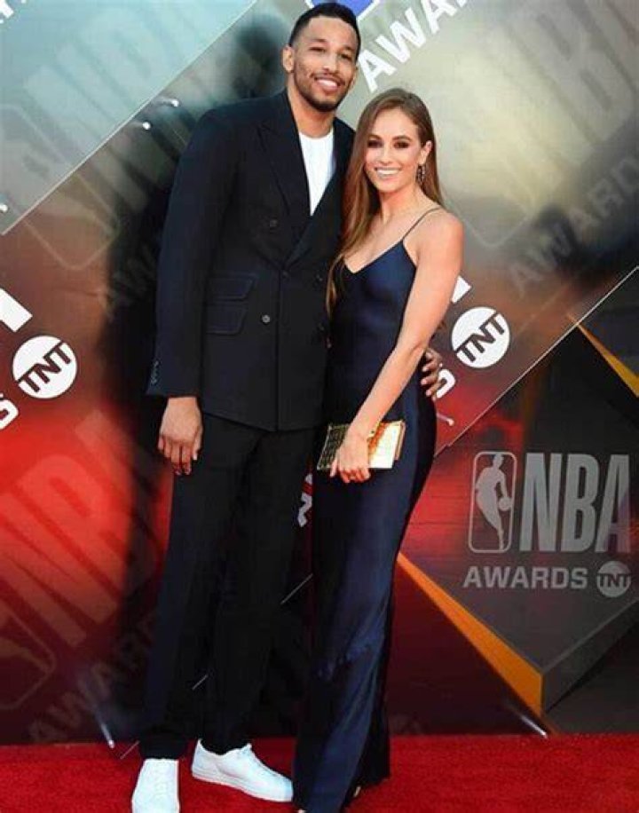 
Andre Roberson girlfriend, Rachel DeMita’s Wiki: Height, Boyfriend, Salary, College, Basketball, Dating 