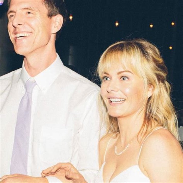 Andy Haynes is Married to Wife: Rosebud Baker. Kids.