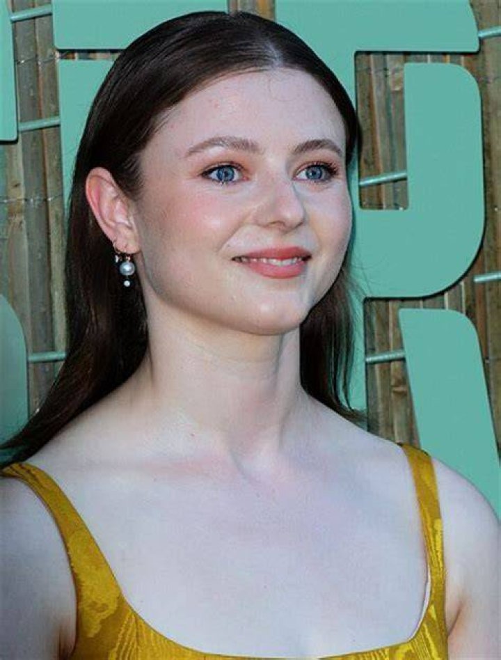 Angelina Hoffschneider Height, Weight, Net Worth, Age, Birthday, Wikipedia, Who, Nationality, Biography
