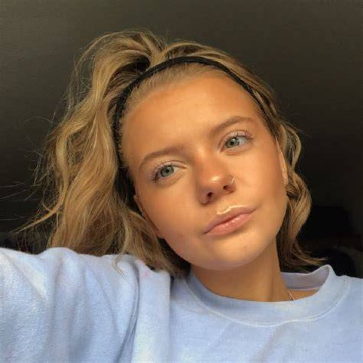 
Anna Maynard Wiki Biography. Jack Maynard sister’s age, net worth 