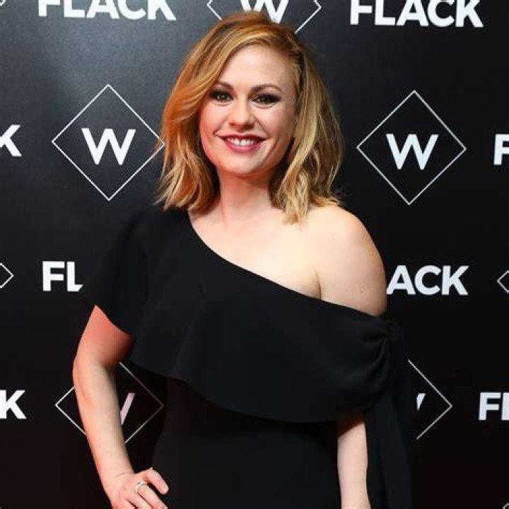 
Anna Paquin Hair: Weight Loss Before And After- Diet And Workout 