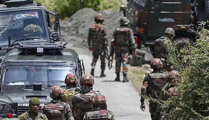 
Another encounter breaks out at J&K’s Kulgam 