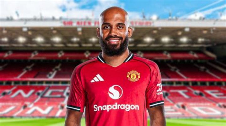 
Antony Admits Debut Man Utd Goal Gave Him ‘Goosebumps’ 