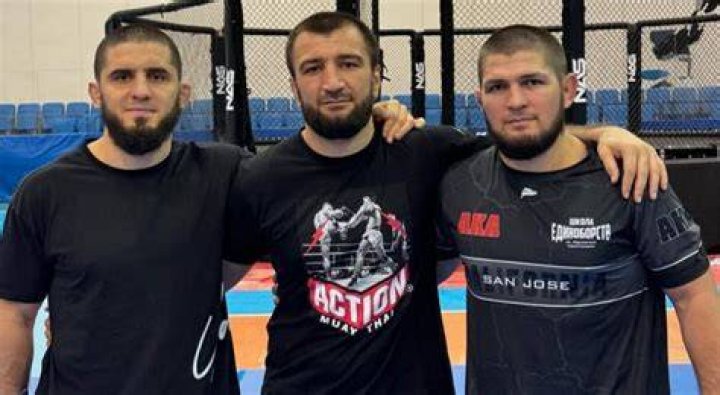 
Are Khamzat Chimaev And Khabib Brothers – Are They Related? Details About The MMA Fighter 