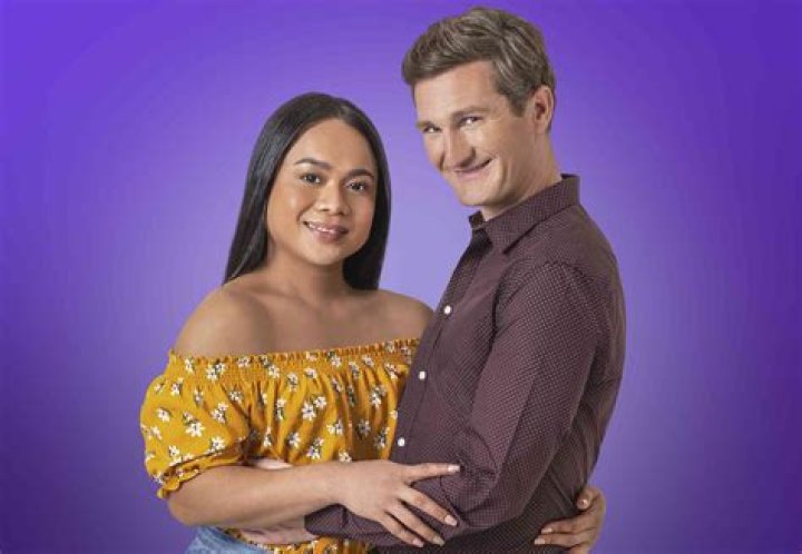 
Are Longtime ’90 Day Fiancé’ Stars Angela and Michael Divorced? 