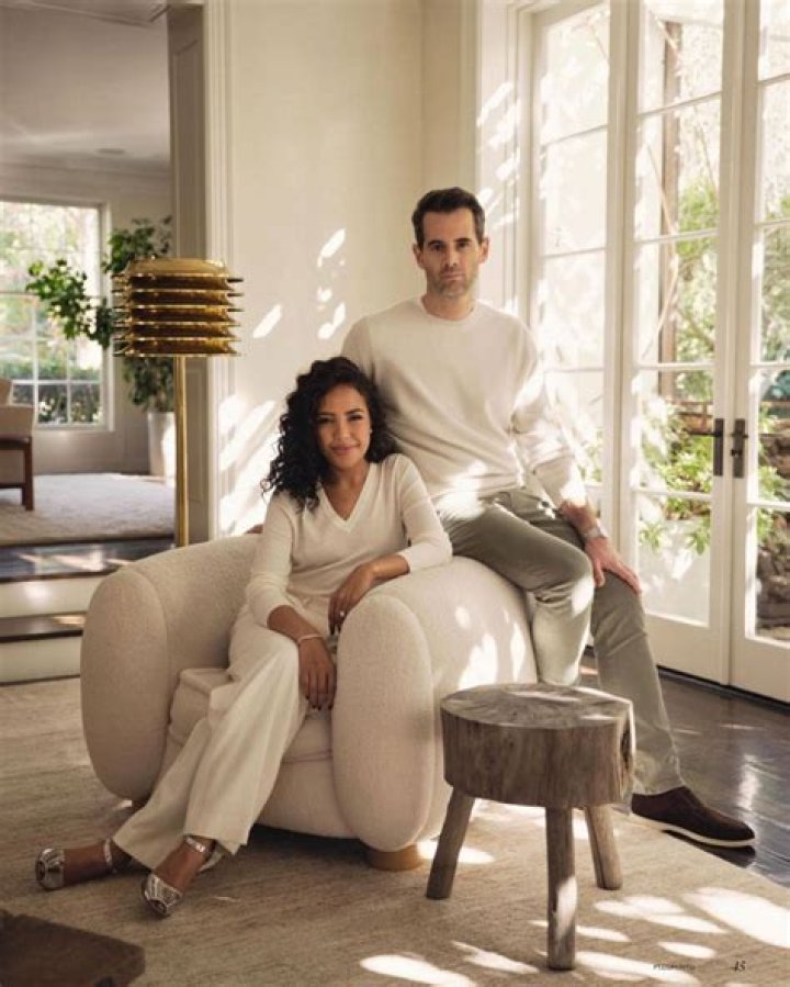 
Arusha Roo Irvine Wiki: How Old Is She? Net Worth And Husband Details 