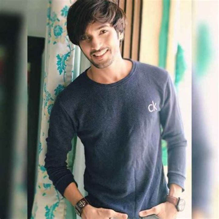 Ashish Dixit Height, Weight, Net Worth, Age, Birthday, Wikipedia, Who, Instagram, Biography
