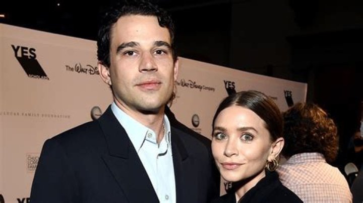 
Ashley Olsen Doesn’t Have a Husband But Meet Her Boyfriend Louis Eisner 