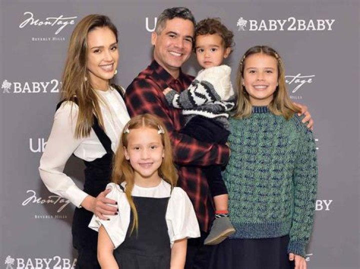 Barbara Alba Height, Weight, Net Worth, Age, Birthday, Wikipedia, Who, Nationality, Biography