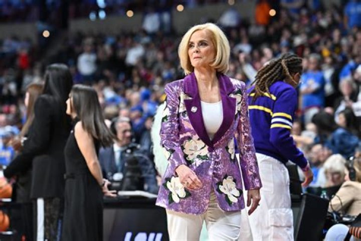 Baylor Coach Kim Mulkey Engaged And Husband: Net Worth 2022