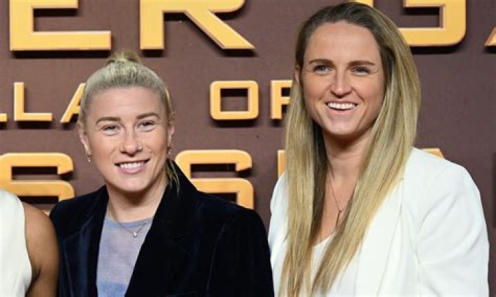 Beth England Biography: Boyfriend or Girlfriend, Family, Salary & Net Worth
