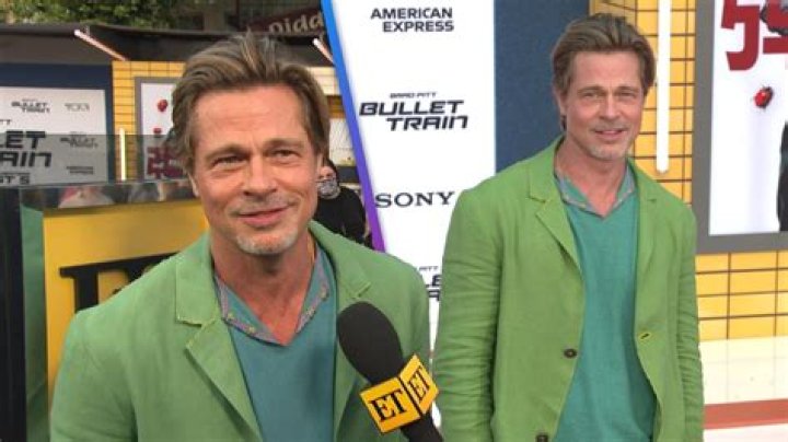 
Brad Pitt on How Pottery Became His Pandemic Hobby 