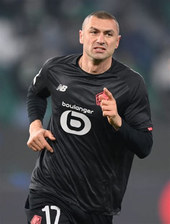 Burak Yilmaz Height, Weight, Net Worth, Age, Birthday, Wikipedia, Who, Nationality, Biography
