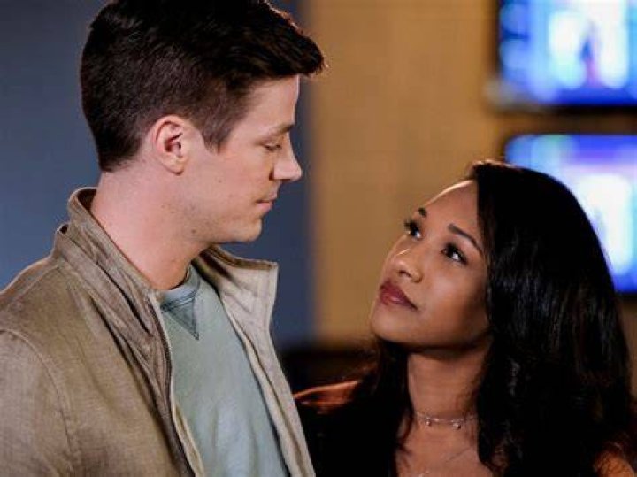 
Candice Patton | Leaving The Flash, Pregnancy Rumors 