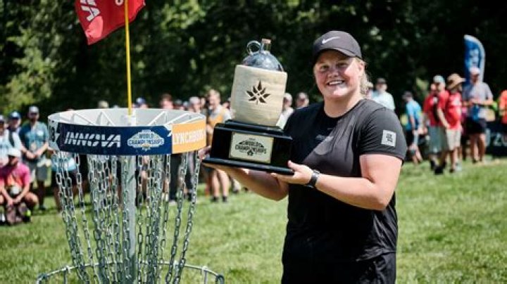 
Casey White, PDGA: Who Is He? Wikipedia Information on Girlfriend and Age 