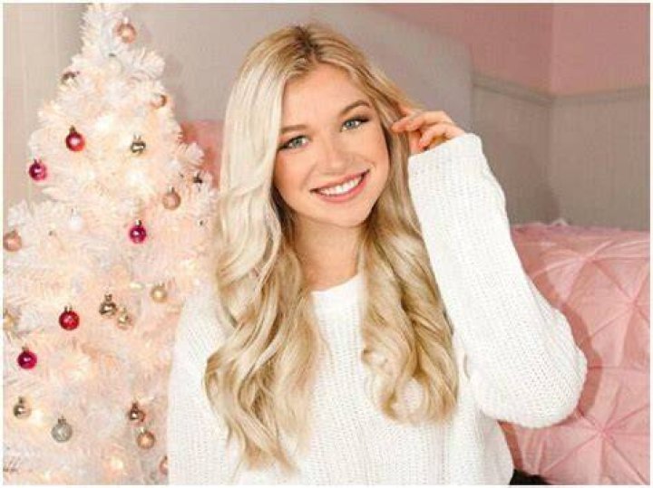 Charli Elise Height, Weight, Net Worth, Age, Birthday, Wikipedia, Who, Nationality, Biography