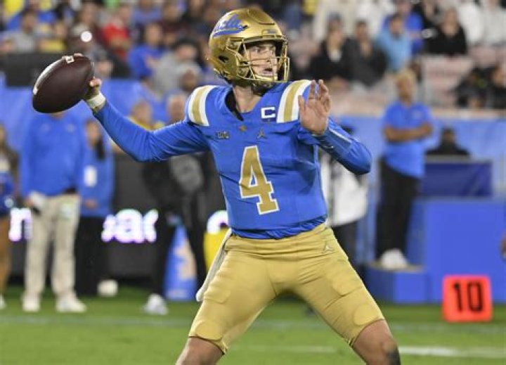 
Chase Garbers Brother Ethan Garbers Is An UCLA Quarterback 