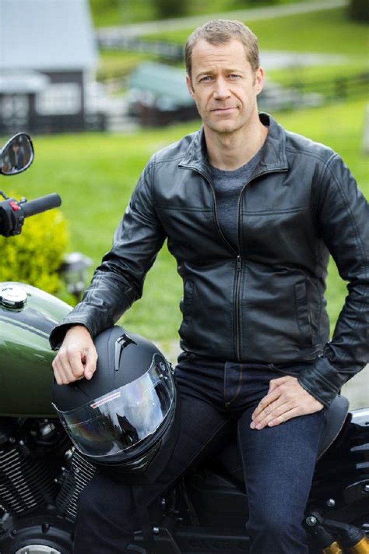 Colin Ferguson’s Biography, Net Worth, Wife, Son, Height