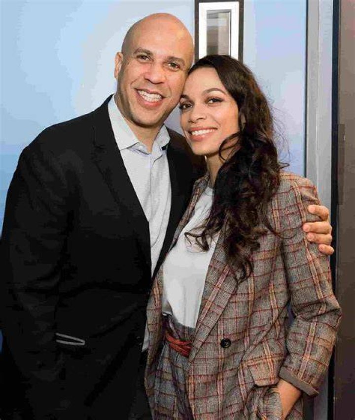 
Cory Booker is Married to Wife: Rosario Dawson. 