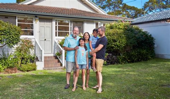Dan Tohill Family Pictures, American ‘The Husband With Two Wives’ Actor Details & Whereabouts