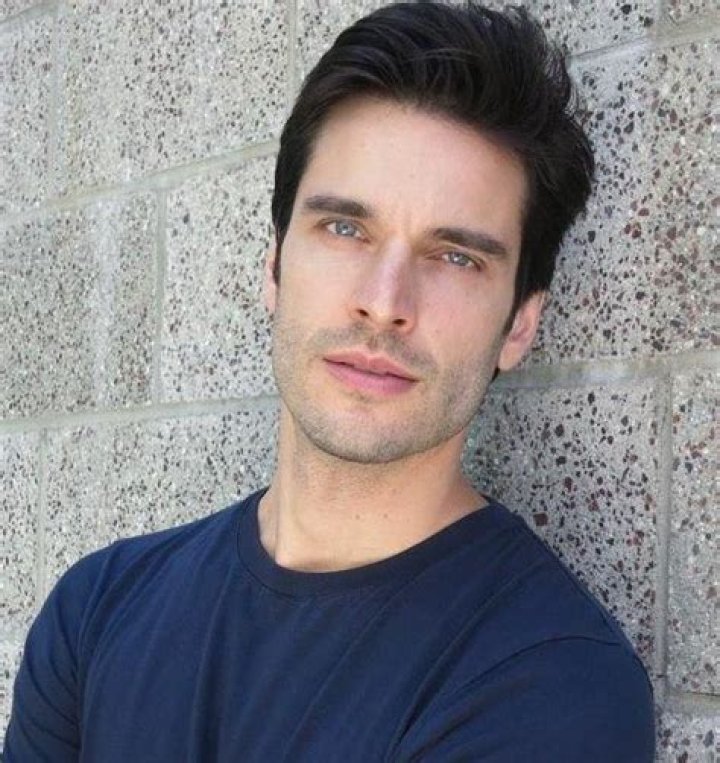 Daniel Di Tomasso Height, Weight, Net Worth, Age, Birthday, Wikipedia, Who, Nationality, Biography