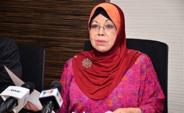 Datuk Aishah Ahmad Height, Weight, Net Worth, Age, Birthday, Wikipedia, Who, Instagram, Biography