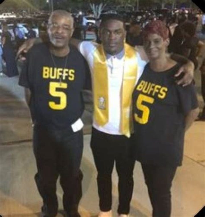 Devon Achane Parents, Texas A&M Running Back Family Life In A Nutshell