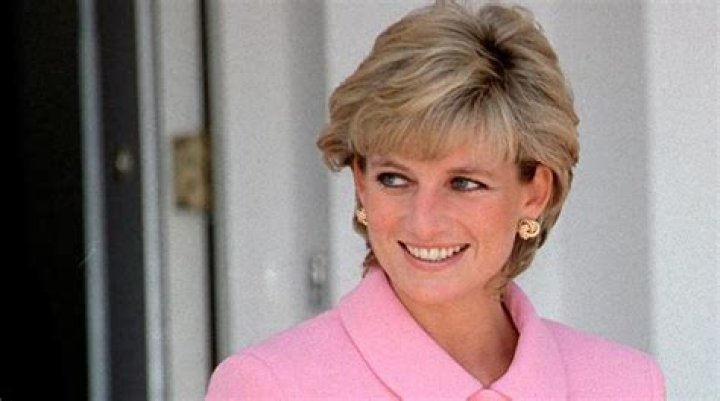 
Doctor recalls trying to save Princess Diana, ‘she had difficulty in breathing’ 