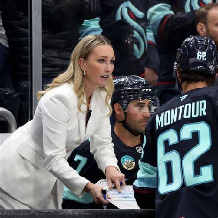 
Does Igor Shesterkin Have A Wife Or Is The NHL Player Dating Anyone? 