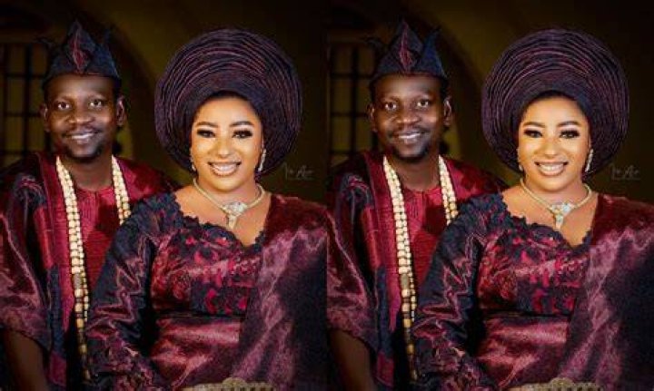 
Double celebration as Afeez Owo and Mide Martins celebrates 18th anniversary with new project 