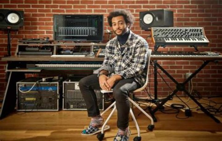 Douglas Wooten Height, Weight, Net Worth, Age, Birthday, Wikipedia, Who, Instagram, Biography