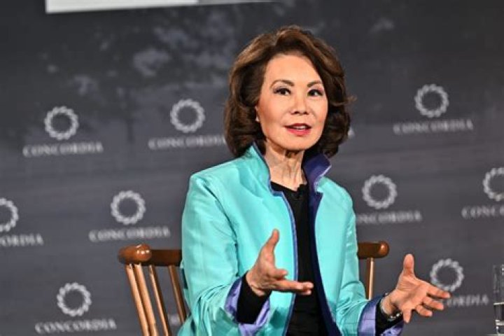 Elaine Chao Height, Weight, Net Worth, Age, Birthday, Wikipedia, Who, Instagram, Biography