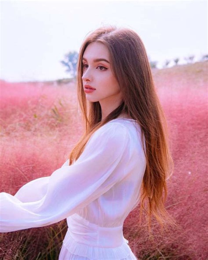Elina Karimova Height, Weight, Net Worth, Age, Wiki, Who, Instagram, Biography