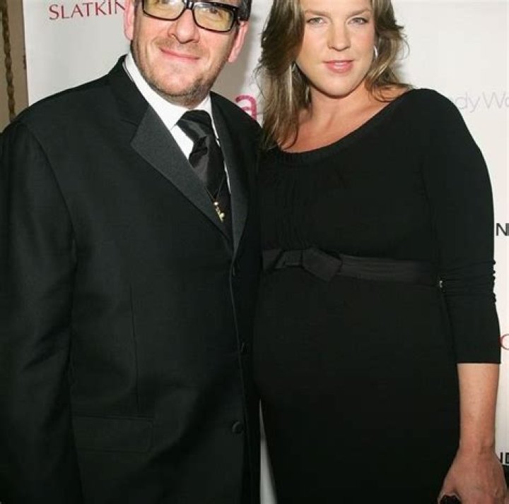 Elvis Costello is Married to Wife: Diana Krall. Kids: Dexter, Frank, Matthew