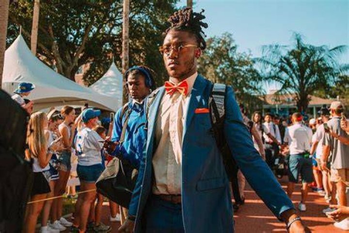 Emory Jones Height, Weight, Net Worth, Age, Birthday, Wikipedia, Who, Nationality, Biography