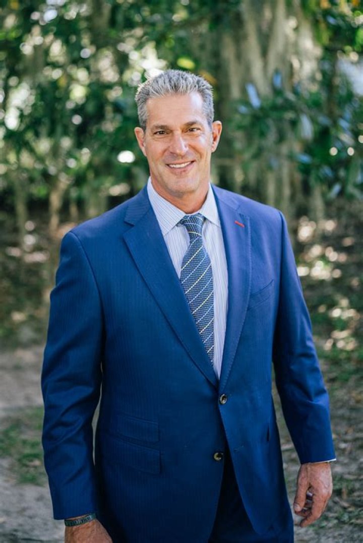  Eric Bland