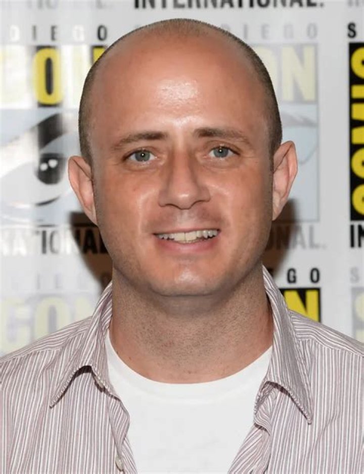 Eric Kripke Height, Weight, Net Worth, Age, Birthday, Wikipedia, Who, Nationality, Biography