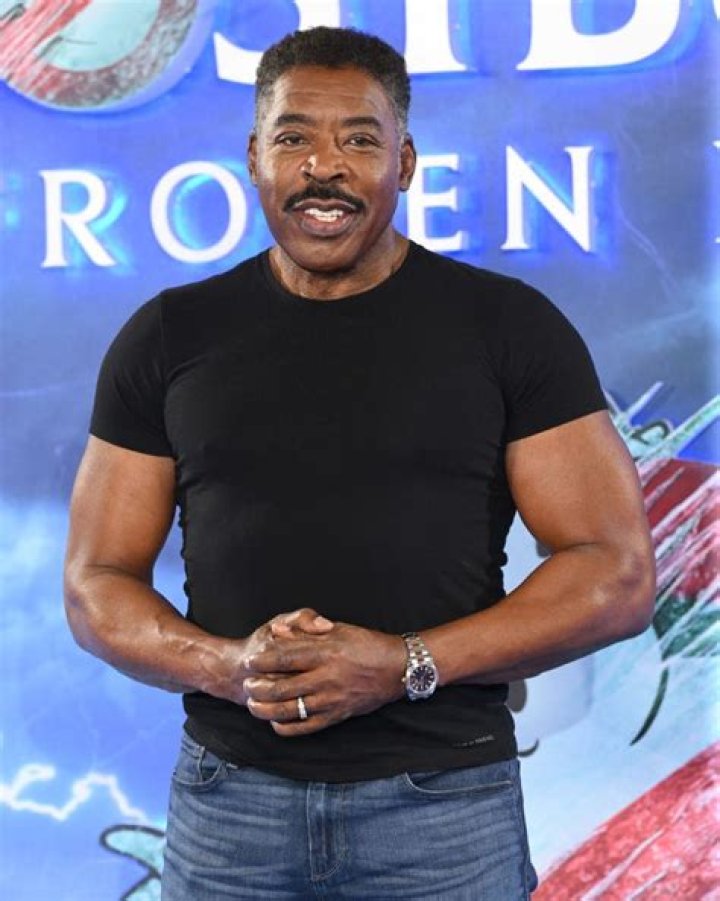 
Ernie Hudson’s Previous Relationships 