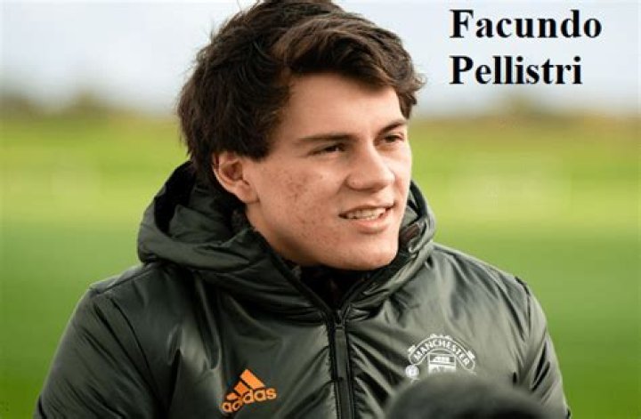 
Facundo Pellistri Height, Weight, Net Worth, Age, Birthday, Wikipedia, Who, Instagram, Biography 