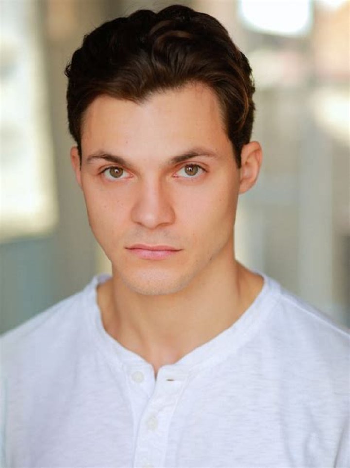 Gabriel Tierney Height, Weight, Net Worth, Age, Birthday, Wikipedia, Who, Instagram, Biography