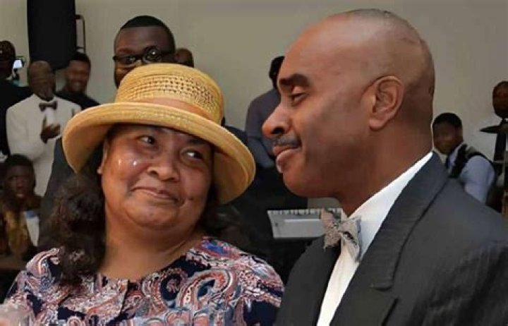 Gino Jennings Married to Wife: Darlene Gayman. Kids.