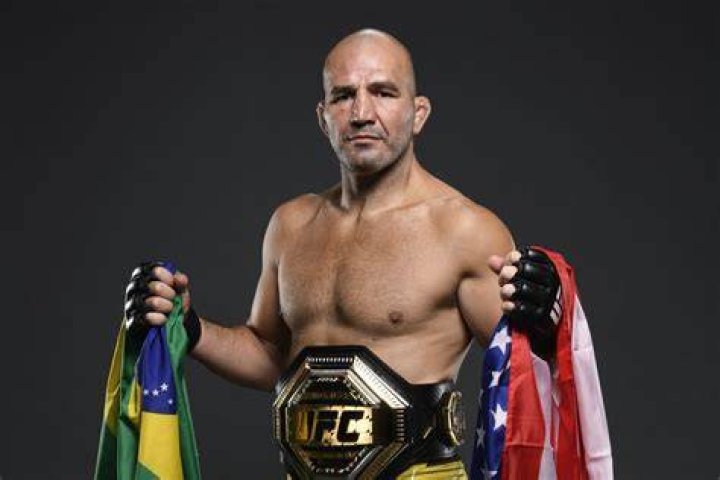 Glover Teixeira Height, Weight, Net Worth, Age, Birthday, Wikipedia, Who, Nationality, Biography
