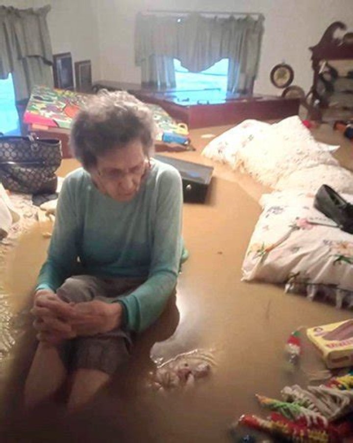 
Grandmother, 97, Mae Amburgey, found dead in her home 