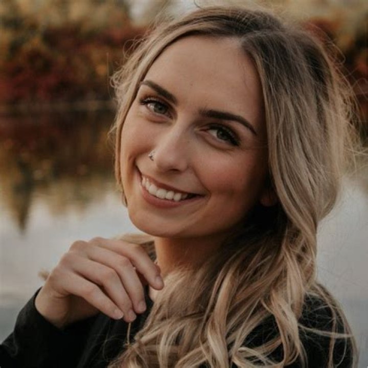Hayley Eastham Height, Weight, Net Worth, Age, Birthday, Wikipedia, Who, Nationality, Biography