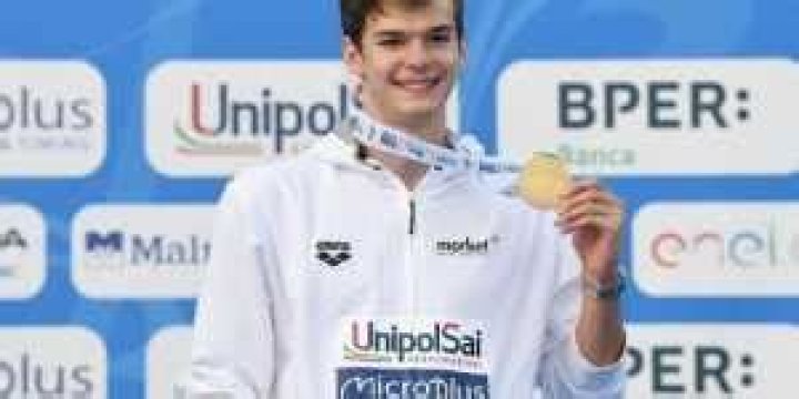 
Hubert Kós Height, Weight, Net Worth, Age, Birthday, Wikipedia, Who, Instagram, Biography 